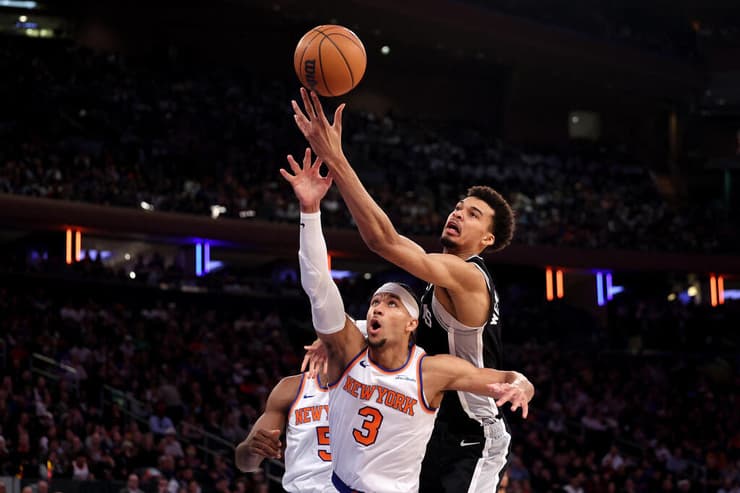 נכנס חזק לדיון על ה-MVP של העונה (צילום: Luke Hales / GETTY IMAGES NORTH AMERICA / AFP) וומבניאמה