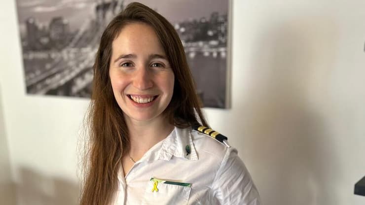 ויתרה על קורס טיס בצבא