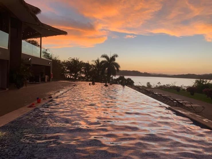 Nammbu Beachfront Bungalows (צילום: אלן שטרסברג) Nammbu Beachfront Bungalows