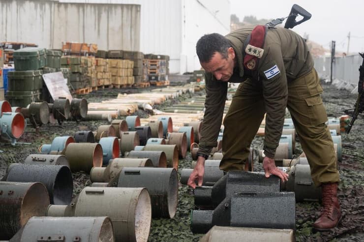 הרמטכ"ל בתערוכת האמל"ח