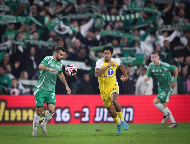 נקבע המועד למפגש השלישי שלהם לעונה זו. פרץ מול ג'אבר (צילום: עוז מועלם) פרץ מול ג'אבר