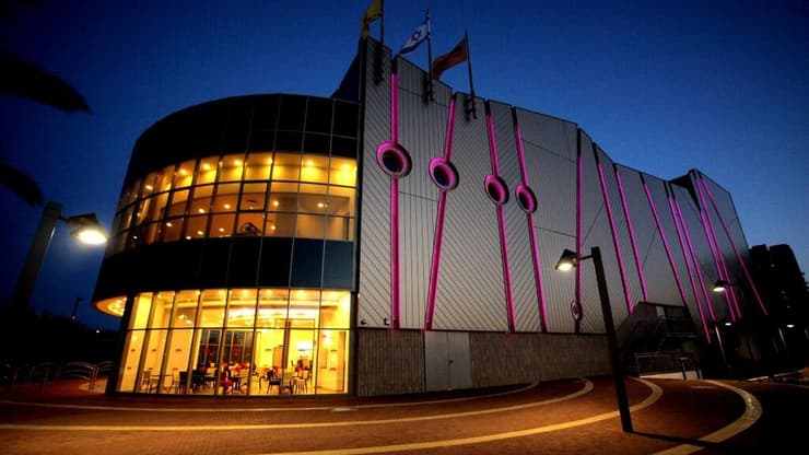 היכל התרבות בקריית מוצקין