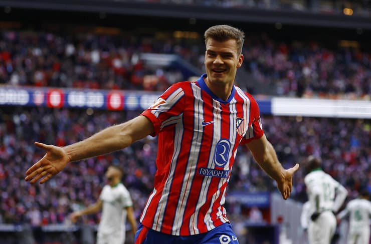 "המתנקש". סרלות (צילום: REUTERS/Susana Vera) "המתנקש". סרלות