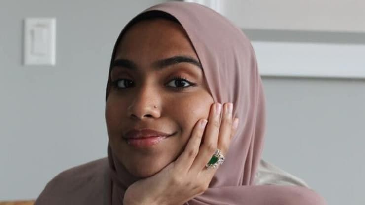 אליפה צ׳אודרי, יו"ר אגודת הסטודנטים באוניברסיטת מישיגן שהודחה