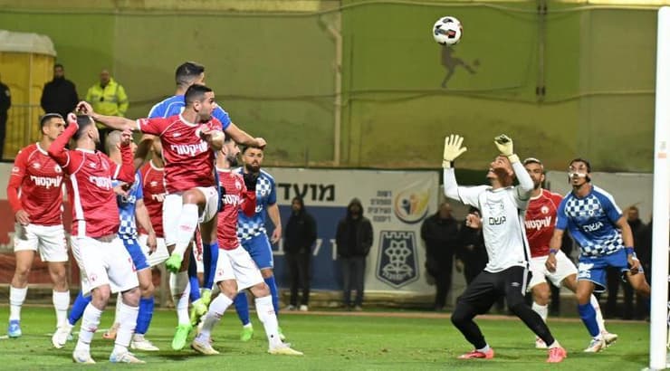 זאהי אחמד נוגח