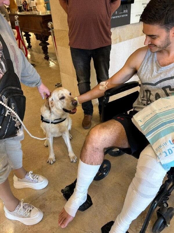 נדב אליקים נפצע בלחימה ונמצא בשיקום בביה"ח איכילוב