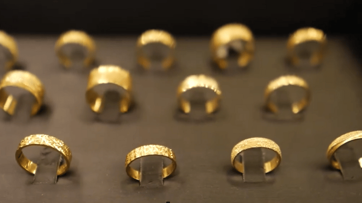 צילום: ירון שרון משלוח מהיר לחנות התכשיטים של רמי גיספן