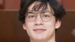 אליאס אטקינסון, סגן יו"ר אגודת הסטודנטים באוניברסיטת מישיגן שהודח