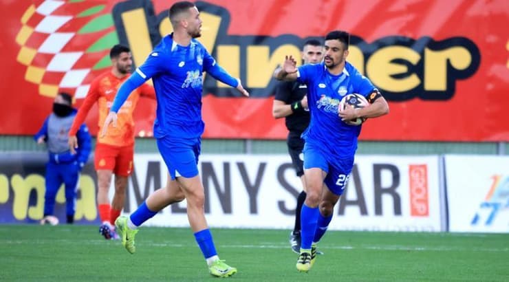 אחמד חלאילה אחרי השער המצמק (חג'אג' רחאל) אחמד חלאילה אחרי השער המצמק