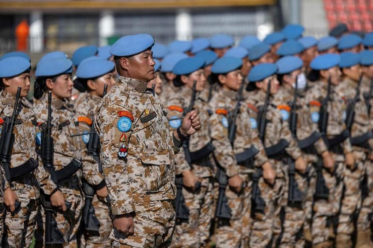 חיל המשמר הבהוטני בהכנות לחג הלאומי (צילום: טל שחר) חיל המשמר הבהוטני בהכנות לחג הלאומי