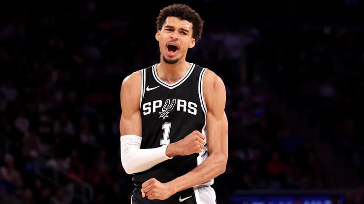 לא מפסיק להשתפר. וומבניאמה (צילום: Luke Hales / GETTY IMAGES NORTH AMERICA / AFP) ויקטור וומבניאמה