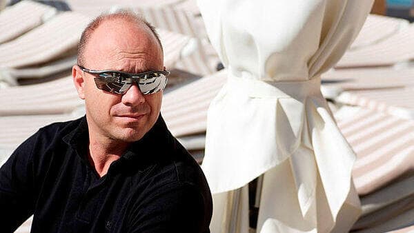 אביחי סטולרו