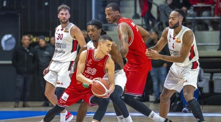 ים מדר במהלך