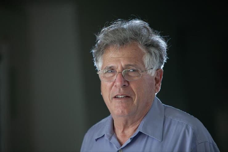 פרופ' אילון אדר