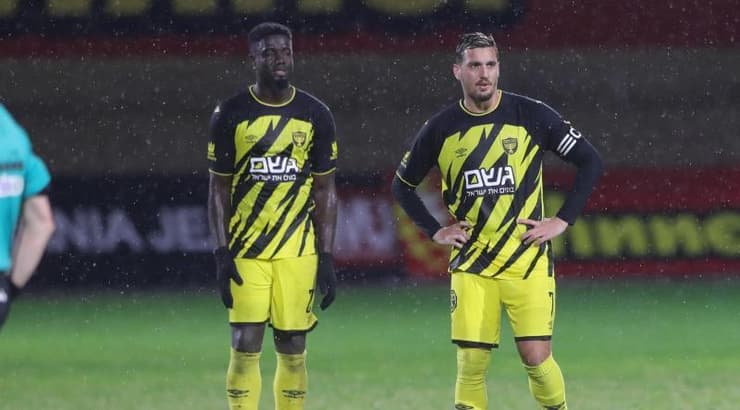 ירדן שועה ומיירון ג'ורג' המומים (עמרי שטיין) ירדן שועה ומיירון ג'ורג' המומים