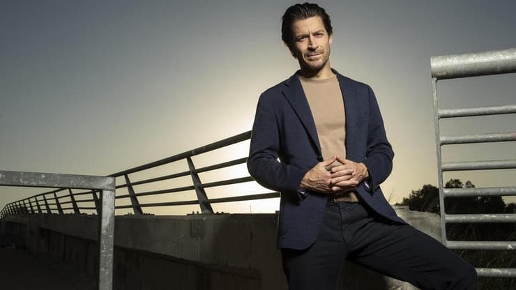 דובי פרנסס. "יודע מי הבן אדם שהכי מתאים להנהיג את המדינה? אני" (צילום: איליה מלניקוב) דובי פרנסס