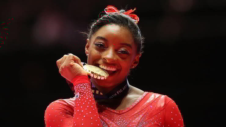 סימון ביילס