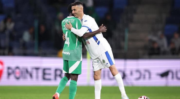 חיבוקים בסיום