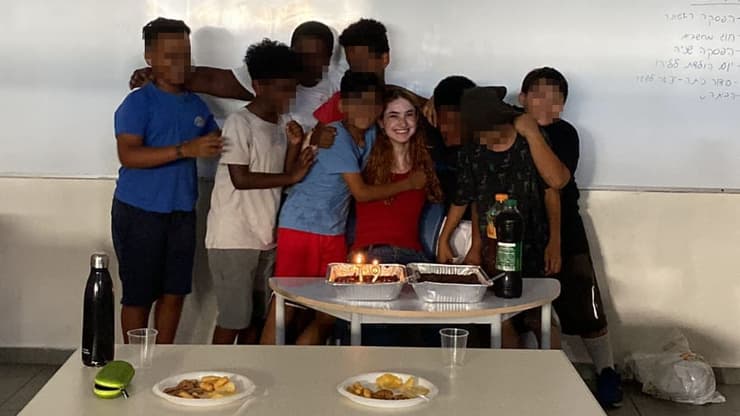 ליה והילדים. "הרגעים הקשים מזכירים לי למה אני פה"   