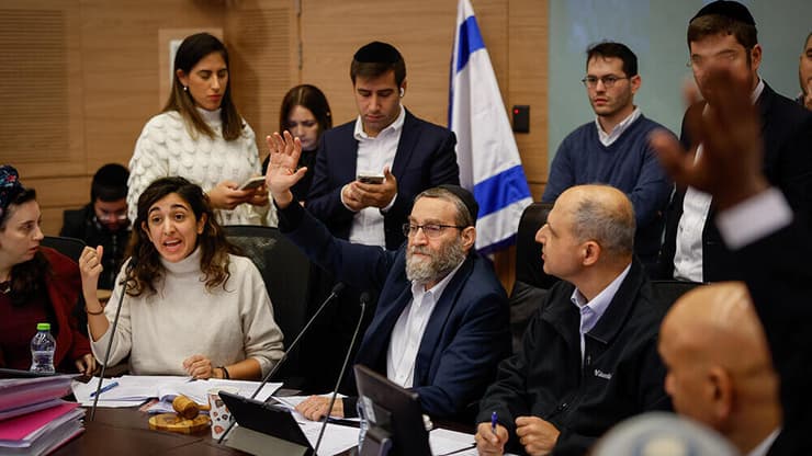 ההצבעה הסוערת בוועדת הכספים