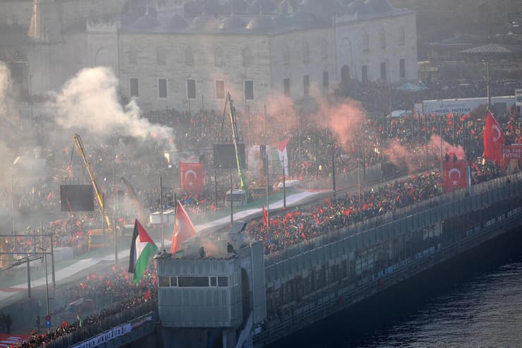 הפגנת ענק נגד ישראל בטורקיה