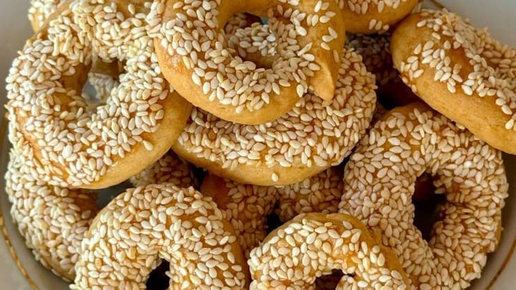 עוגיות מלוחות של נופר זוהר (צילום: קאיה שטוירר) עוגיות מלוחות של נופר זוהר