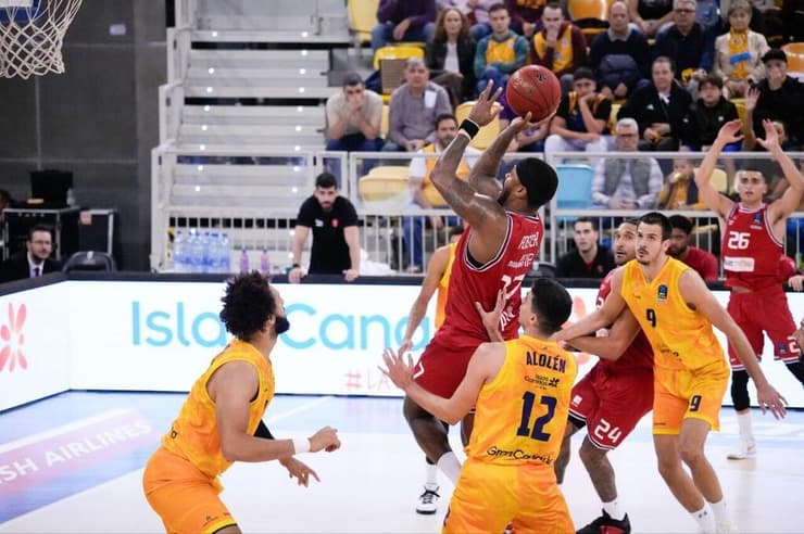 יוקצו לאוהדי הפועל ת"א כ-500 כרטיסים. קאבוקלו מול הכתומים בגראן קנאריה ארנה (צילום: הפועל ת"א) קאבוקלו