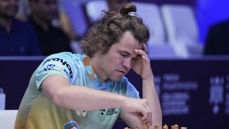 הפסיד לילד בן 9? קרלסן (צילום: AP Photo/Kamran Jebreili, File) מגנוס קרלסן