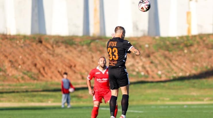 שמאור צעדון