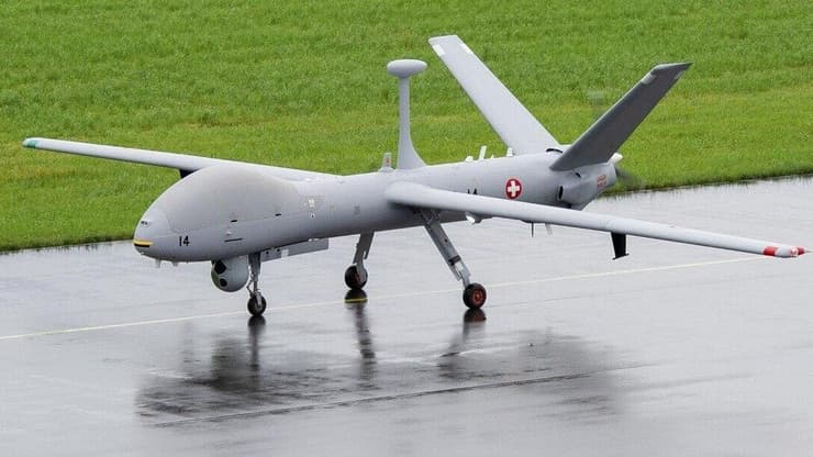 הרמס 900 בשוויץ