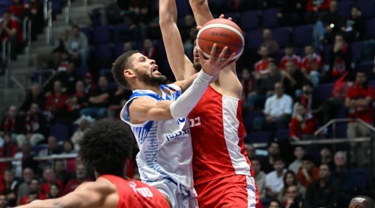 קנדל מקולון