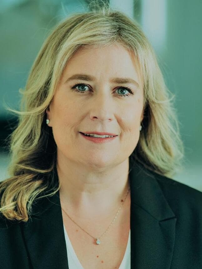 פרופ' שני פאלוך-שמעון, מנהלת היחידה לאונקולוגיה של השד במרכז הרפואי הדסה