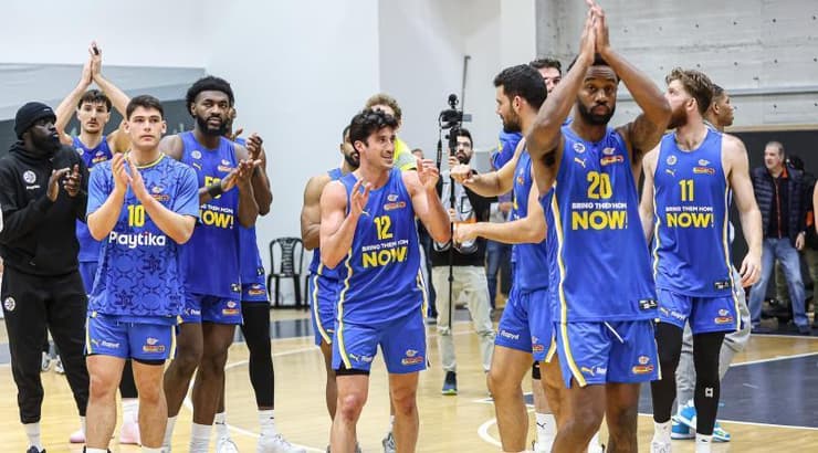 שחקני מכבי תל אביב (לילך וויס-רוזנברג) שחקני מכבי תל אביב