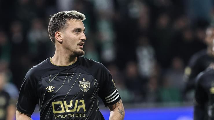 שחקן בית"ר ירושלים ירדן שועה