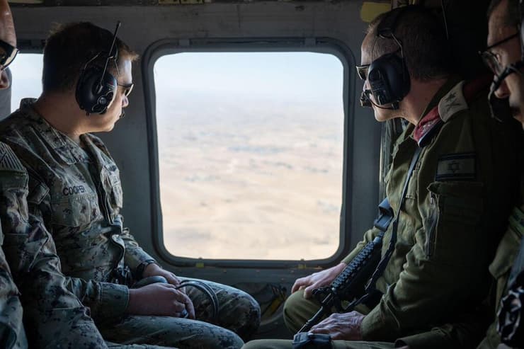 סגן מפקד פיקוד המרכז בצבא ארה"ב אדמירל בראד קופר בביקור בבסיס נבטים בהשתתפות סגן ראש המטה הכללי, אלוף אמיר ברעם