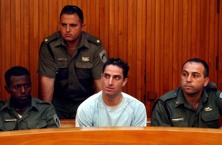 מנהל בימים אלה את אצטדיון הכדורגל בבת ים. פליקס חלפון (צילום: אלכס קולומויסקי) פליקס חלפון