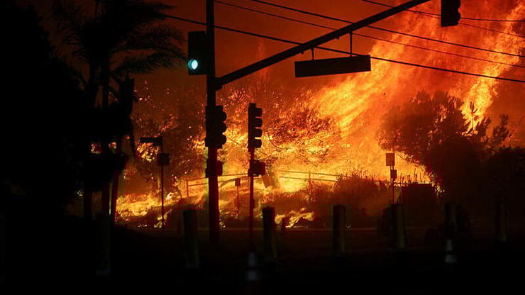 שריפה בלוס אנג'לס, קליפורניה