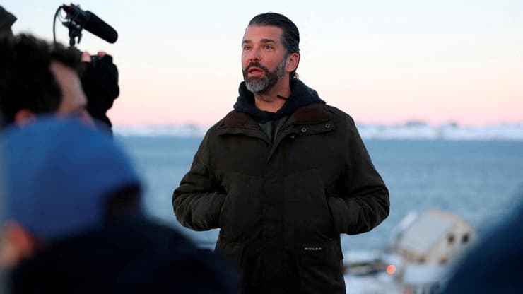 "העתיד שייך למשחקי הסטרואידים". טראמפ ג'וניור (צילום: Emil Stach/Ritzau Scanpix/via REUTERS) דונלד טראמפ ג'וניור ביקור ב גרינלנד