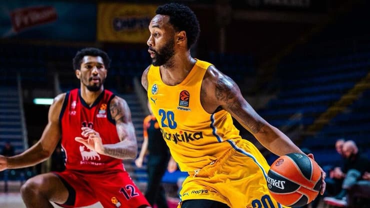 מכבי ת"א מילאנו