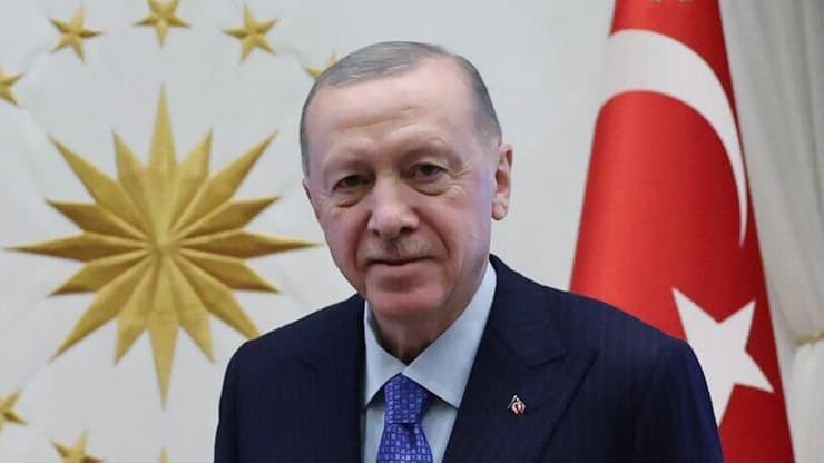 נשיא טורקיה רג'פ טאיפ ארדואן והשייח' ערכמה סברי