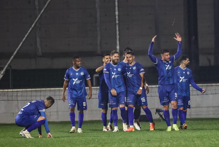 שחקני עירוני טבריה חוגגים