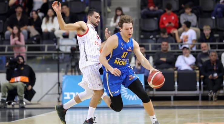 רוקאס יוקובאיטיס (עמרי שטיין) רוקאס יוקובאיטיס