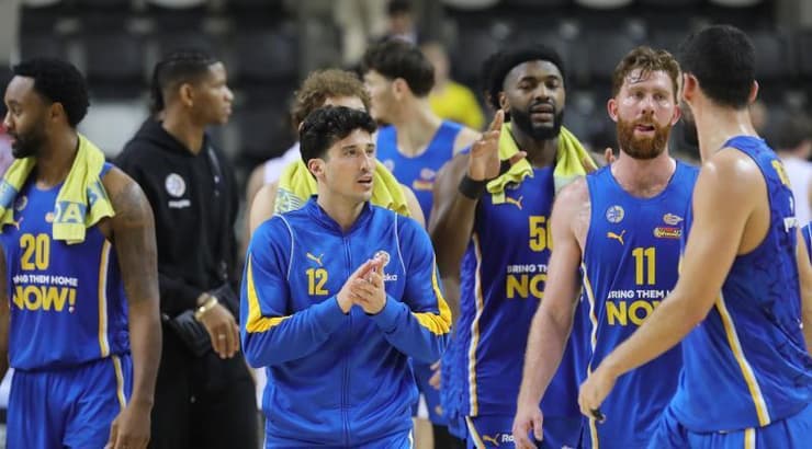 שחקני מכבי תל אביב (עמרי שטיין) שחקני מכבי תל אביב