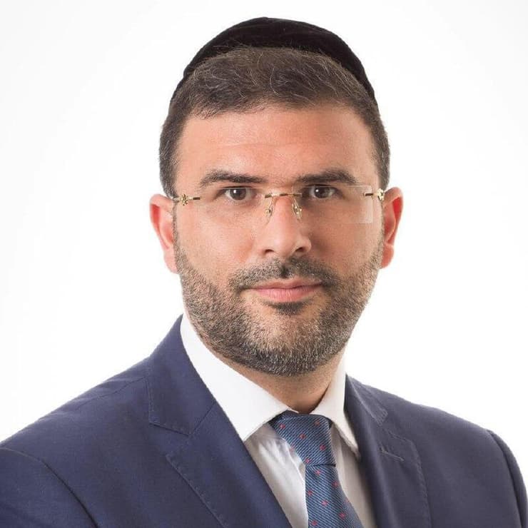 עו"ד יואב ללום