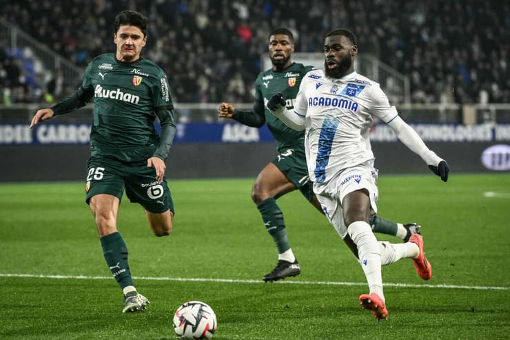 עבדוקודיר חוסאנוב