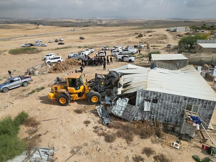 הריסת מבנה בלתי חוקי על ידי רשות מקרקי ישראל