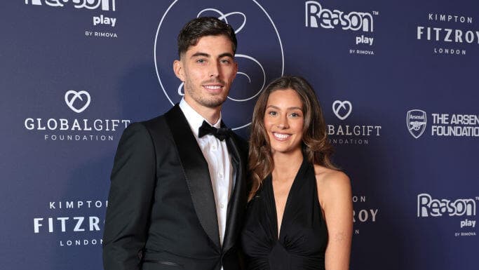 מצפים לתינוק ראשון. הזוג האברץ (צילום: Shane Anthony Sinclair/Getty Images) סופיה וקאי האברץ