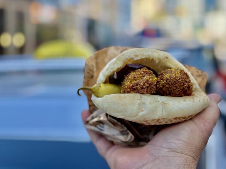 פלאפל רצון ברמת גן 