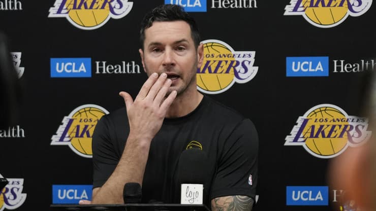 ממשיך אצל הלייקרס. רדיק (צילום: AP Photo/Damian Dovarganes) רדיק