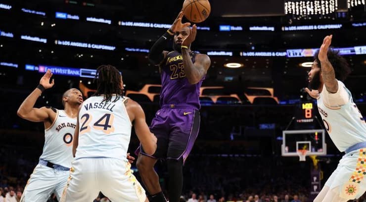 לברון ג'יימס (רויטרס) לברון ג'יימס